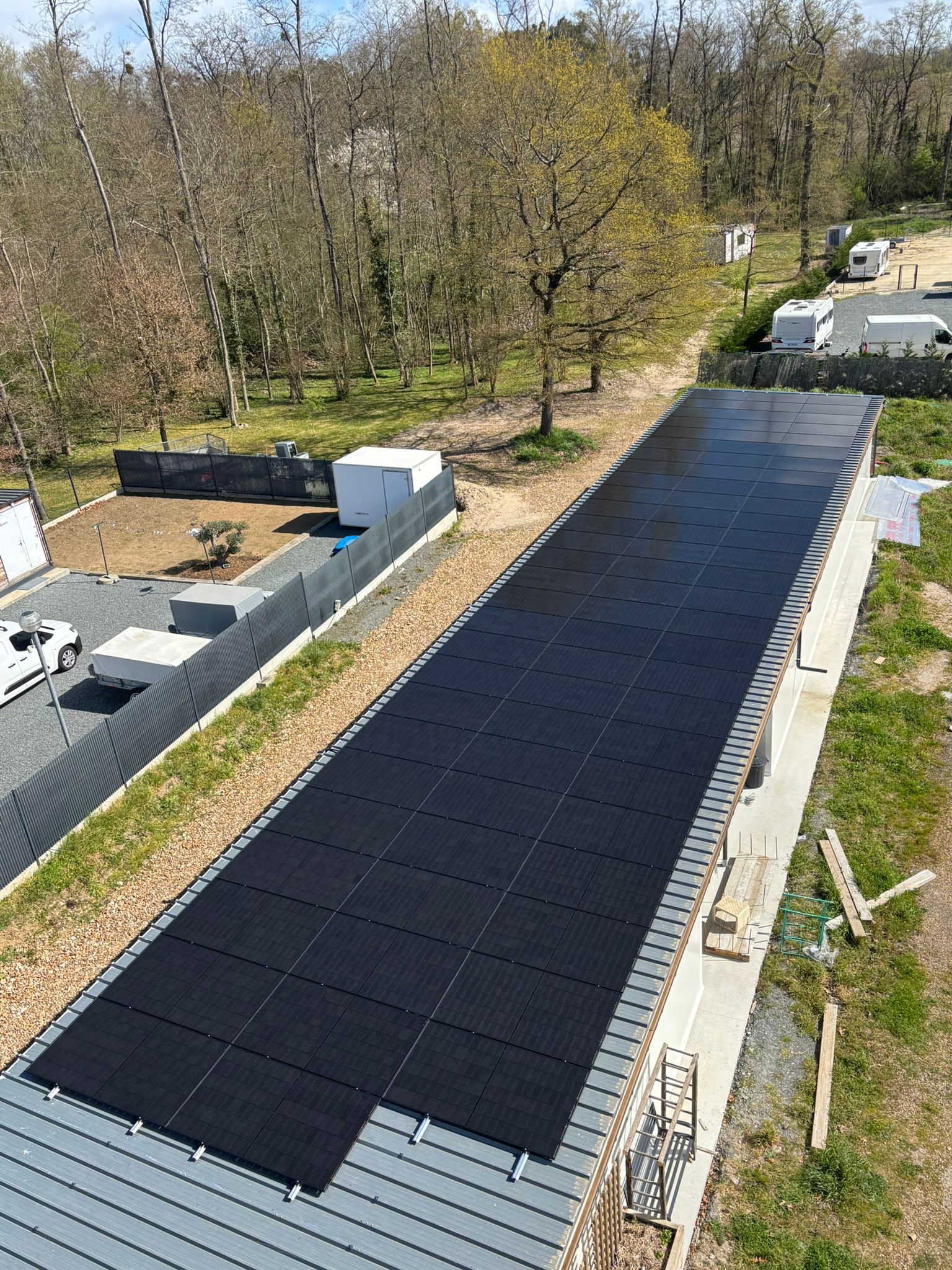 Équipement solaire installé par une entreprise spécialisée du Centre-Val de Loire